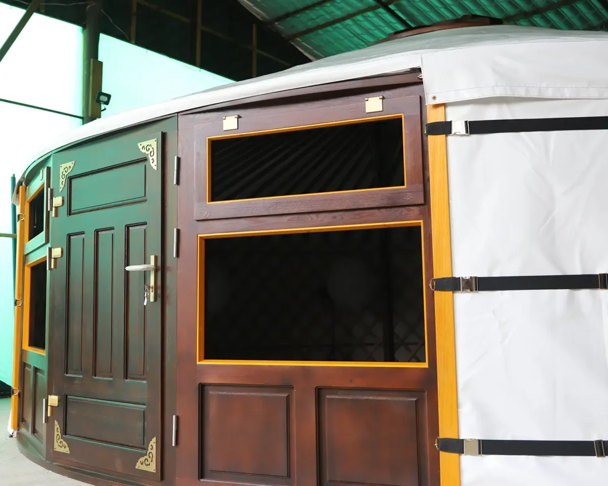 A 22ft yurt with 2 windows (Yurt #25370) - Image 6