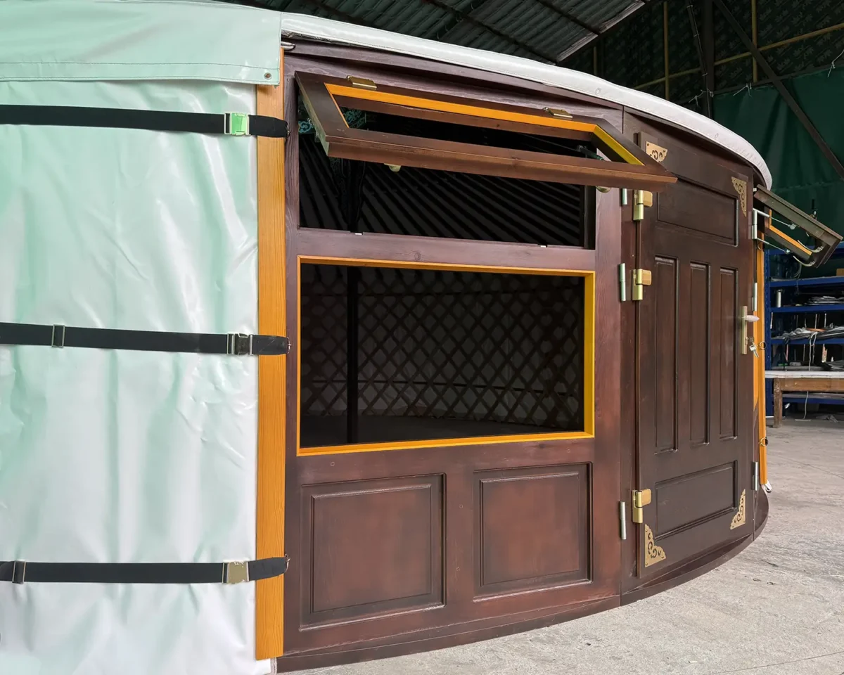 A 22ft yurt with 2 windows (Yurt #25370) - Image 2