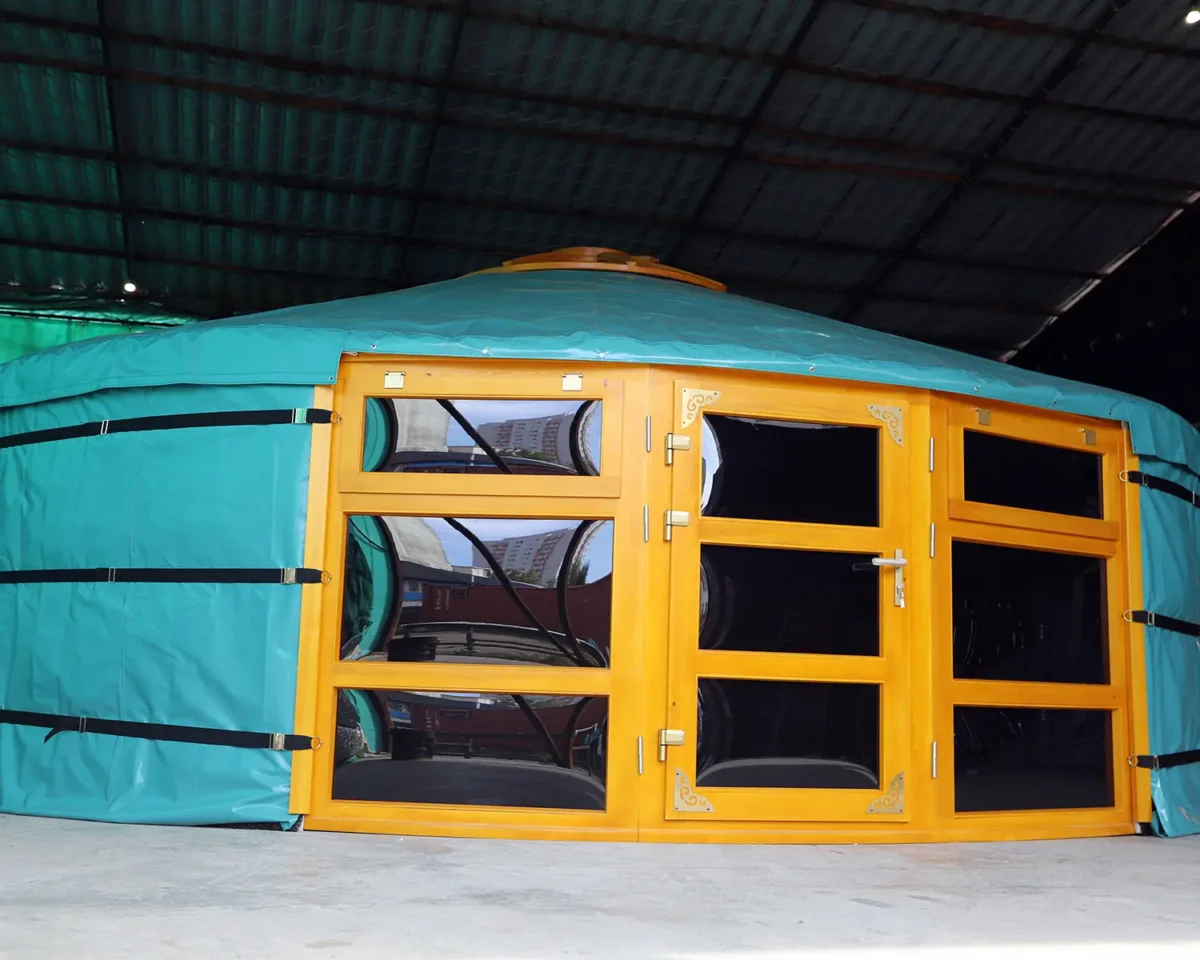 A 22ft yurt with 3 windows (Yurt #25371) - Image 8