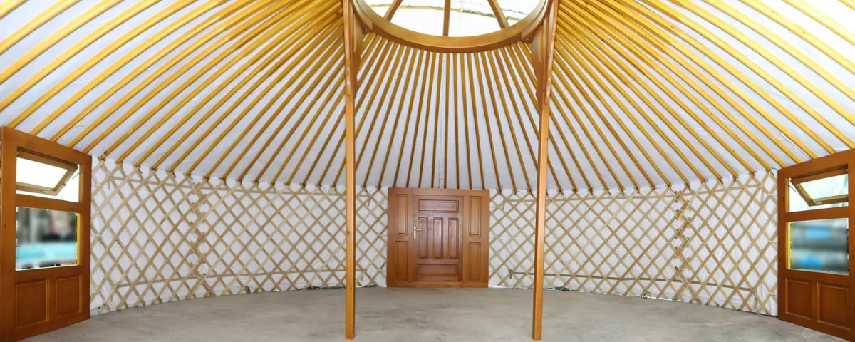 A 22ft yurt with 2 side windows (Yurt #23353) - Image 3