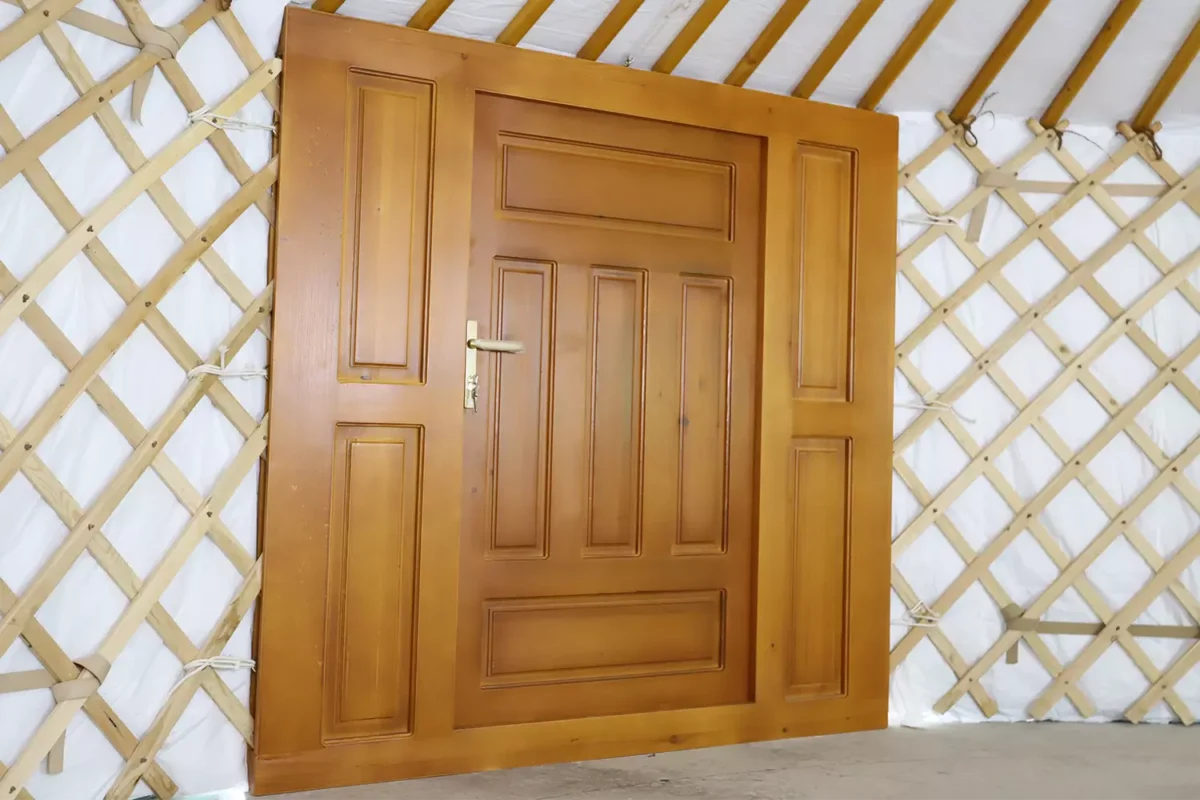 A 22ft yurt with 2 side windows (Yurt #23353) - Image 5