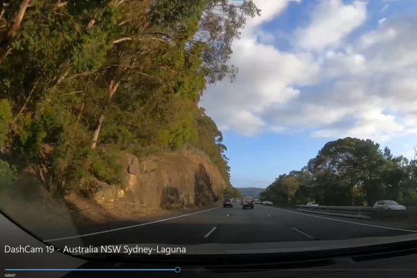 DashCam 19 - Australia NSW Sydney-Laguna